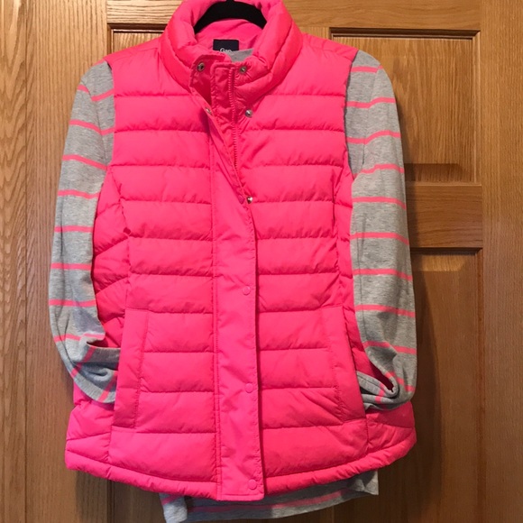 GAP Neon Pink vest - Picture 1 of 5